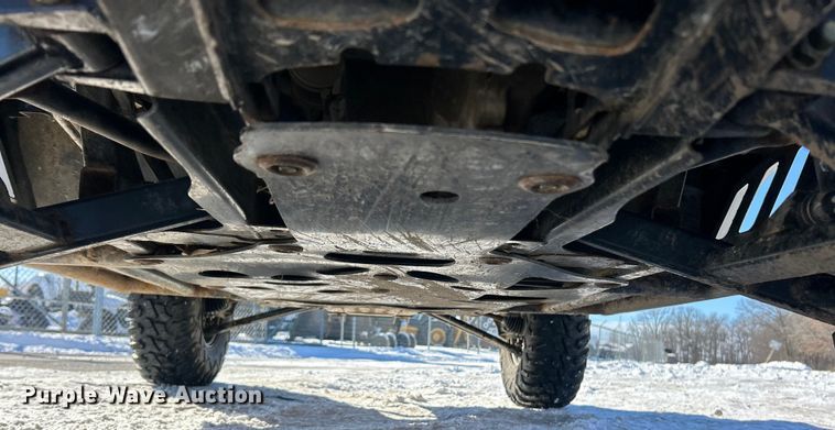 image for item ET6934 2016 Honda Pioneer 1000 utility vehicle