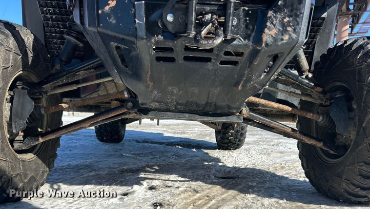 image for item ET6934 2016 Honda Pioneer 1000 utility vehicle