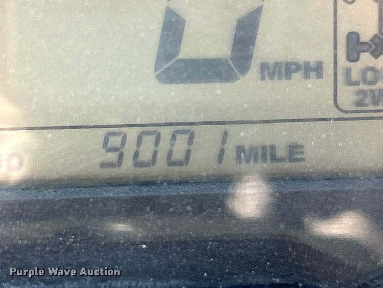 image for item ET6934 2016 Honda Pioneer 1000 utility vehicle