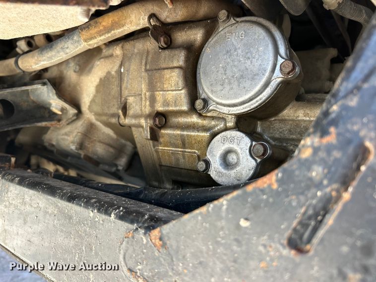 image for item ET6934 2016 Honda Pioneer 1000 utility vehicle