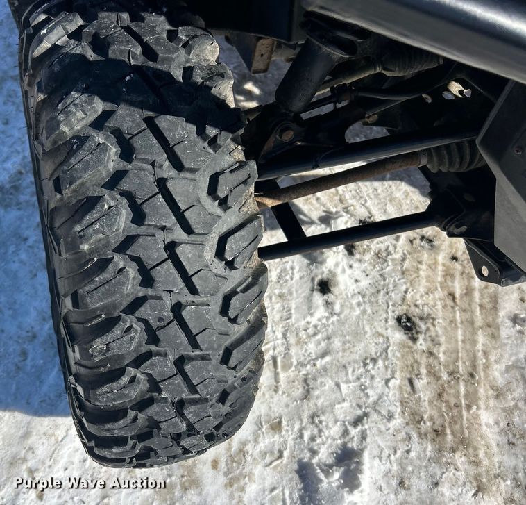 image for item ET6934 2016 Honda Pioneer 1000 utility vehicle