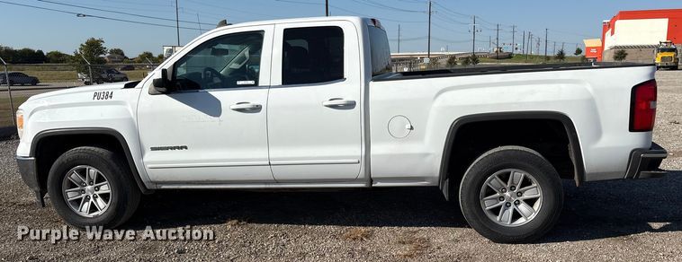 image for item ET7257 2015 GMC Sierra 1500 Ext. Cab pickup truck