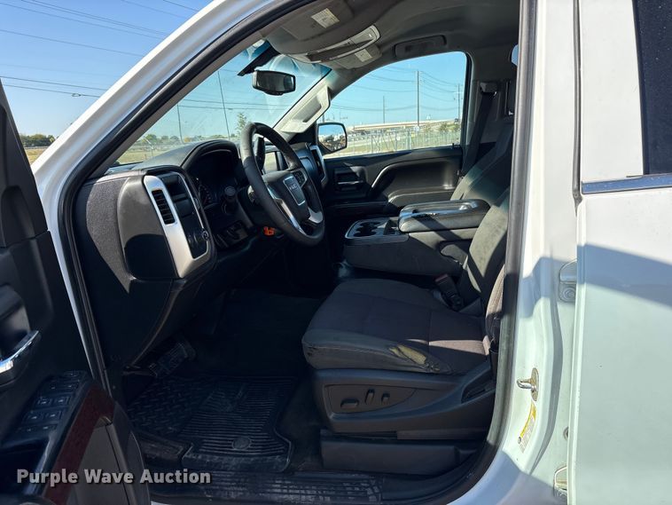 image for item ET7257 2015 GMC Sierra 1500 Ext. Cab pickup truck