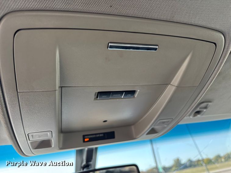 image for item ET7257 2015 GMC Sierra 1500 Ext. Cab pickup truck