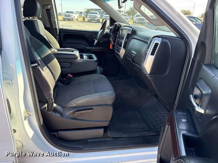 image for item ET7257 2015 GMC Sierra 1500 Ext. Cab pickup truck