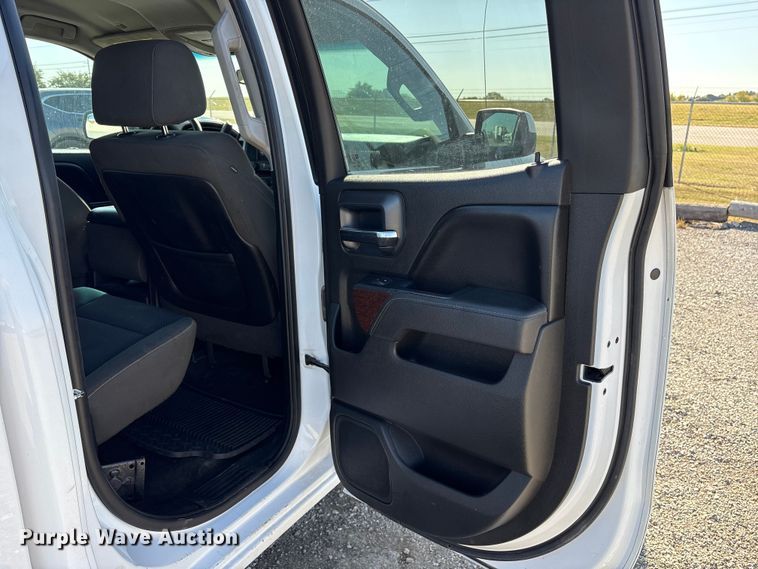 image for item ET7257 2015 GMC Sierra 1500 Ext. Cab pickup truck