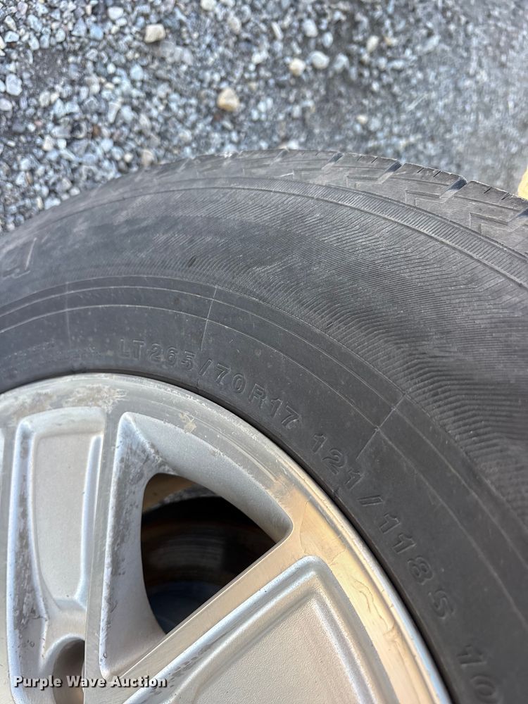 image for item ET7257 2015 GMC Sierra 1500 Ext. Cab pickup truck