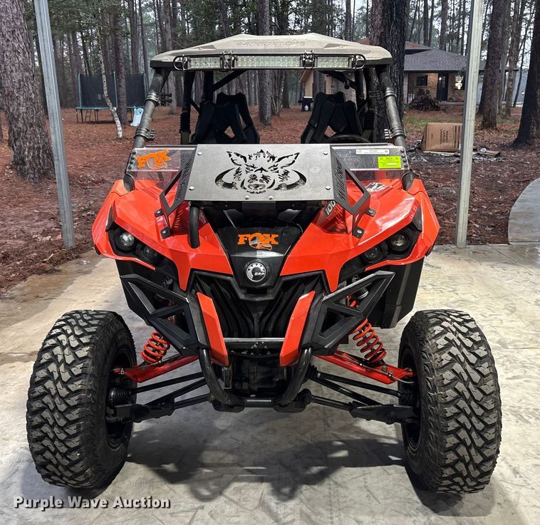 image for item ET7497 2016 Can-Am Maverick Max 1000R EPS utility vehicle
