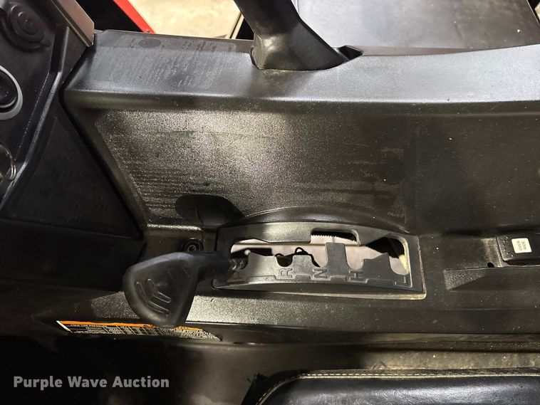 image for item ET7497 2016 Can-Am Maverick Max 1000R EPS utility vehicle