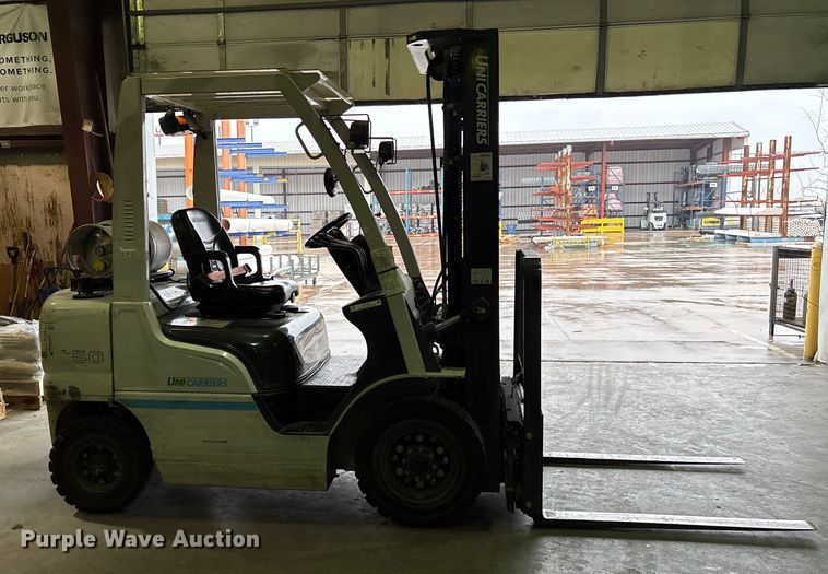 image for item ET7499 2016 UniCarriers PF50 forklift