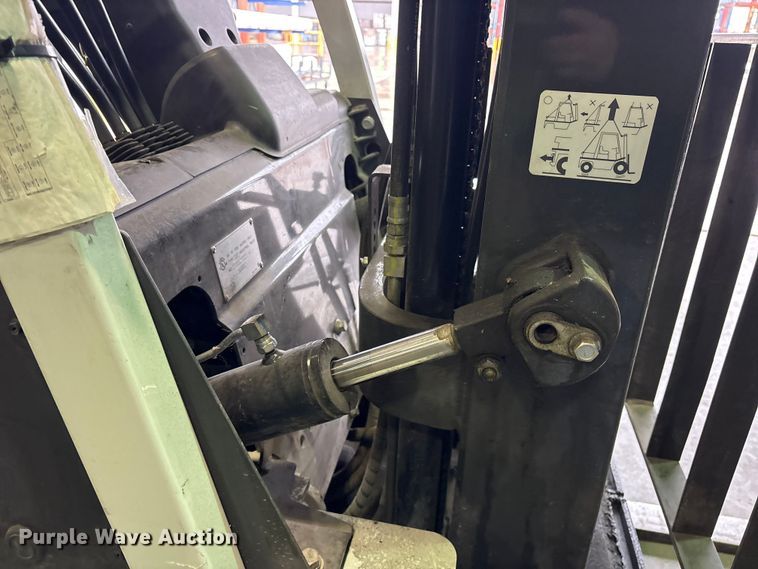 image for item ET7499 2016 UniCarriers PF50 forklift