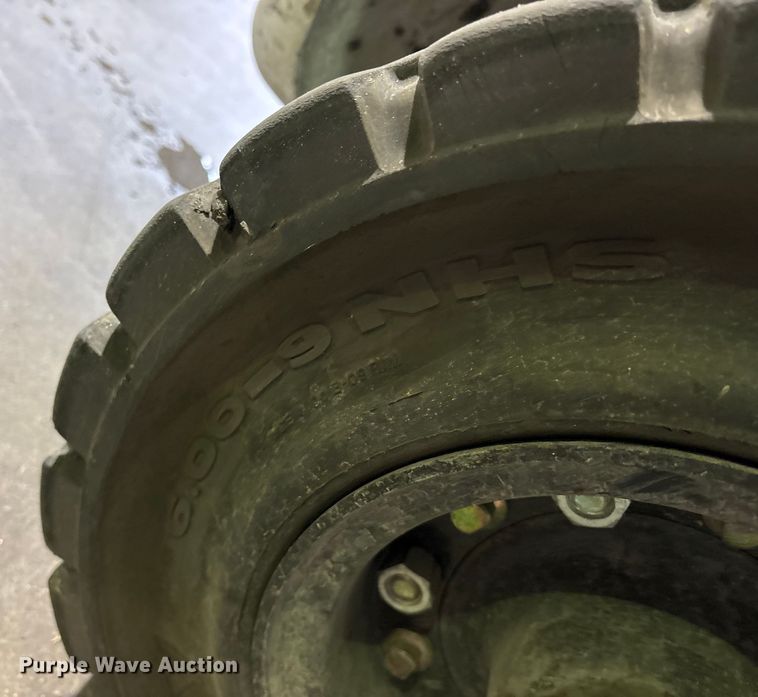 image for item ET7499 2016 UniCarriers PF50 forklift