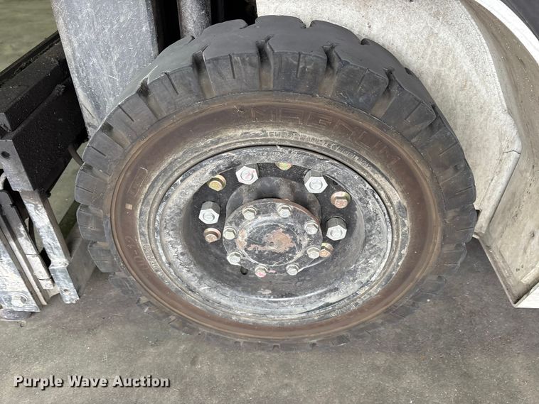 image for item ET7499 2016 UniCarriers PF50 forklift