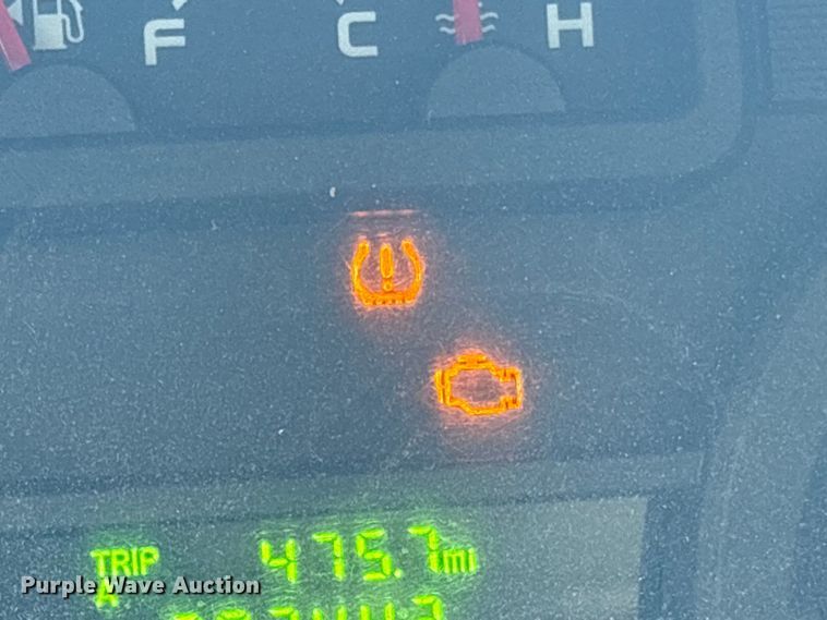 image for item ET8635 2013 Ford E350 box truck