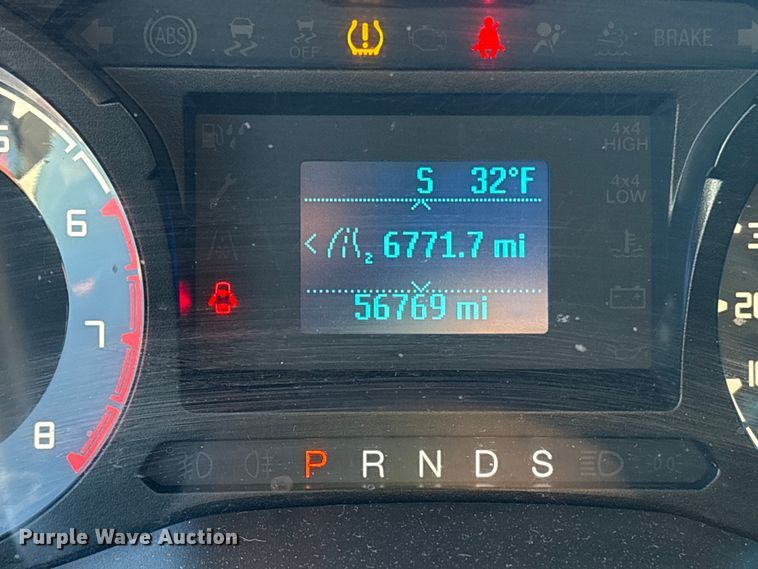 image for item ET8639 2022 Ford Ranger Ext. Cab pickup truck