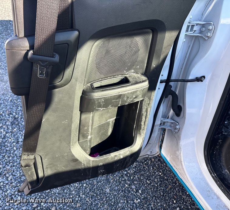 image for item ET8639 2022 Ford Ranger Ext. Cab pickup truck