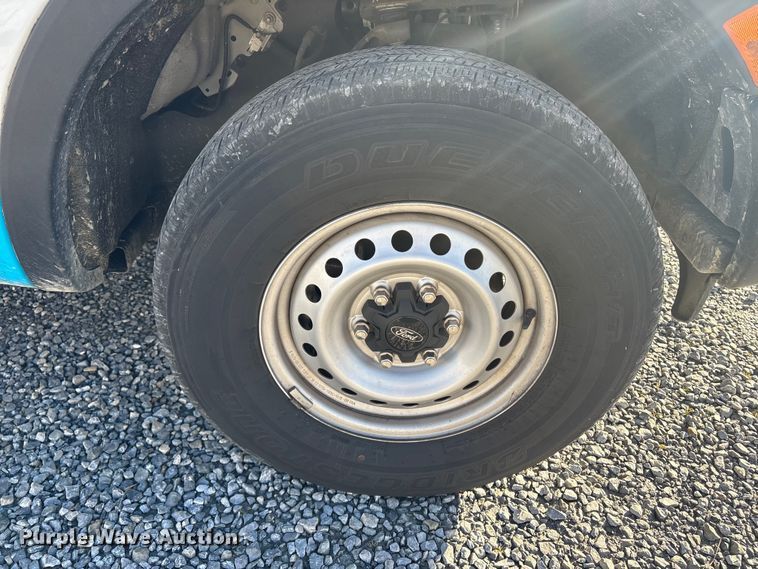 image for item ET8639 2022 Ford Ranger Ext. Cab pickup truck