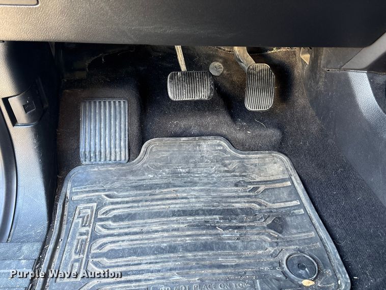 image for item ET8640 2019 Ford F150 Ext. Cab pickup truck