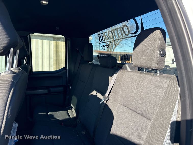 image for item ET8640 2019 Ford F150 Ext. Cab pickup truck