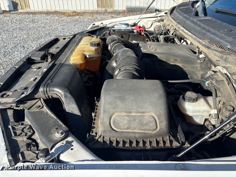 image for item ET8640 2019 Ford F150 Ext. Cab pickup truck