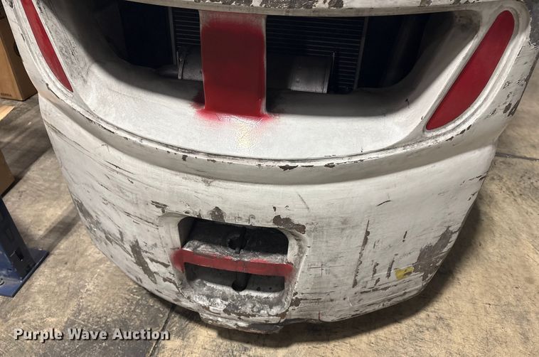 image for item ET8646 2016 UniCarriers CFS40 forklift