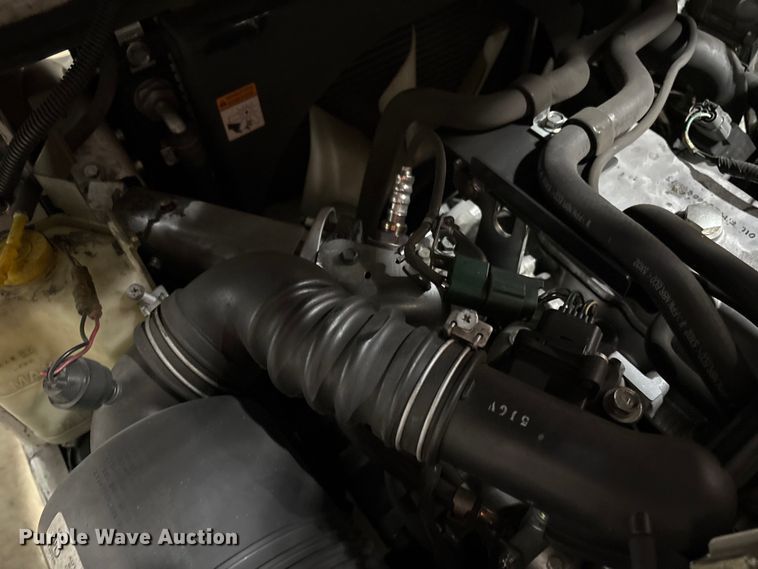 image for item ET8646 2016 UniCarriers CFS40 forklift