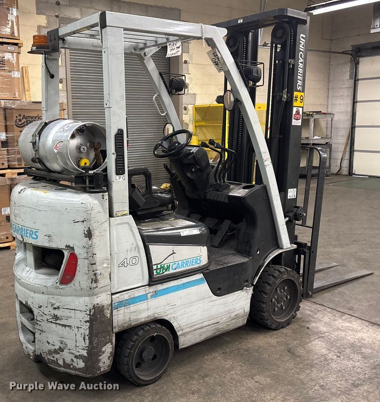 image for item ET8650 2016 UniCarriers CFS40 forklift