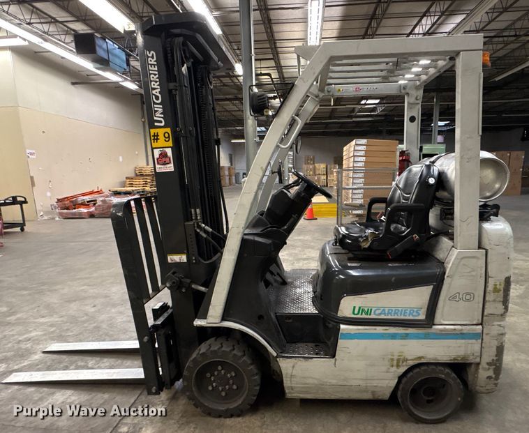 image for item ET8650 2016 UniCarriers CFS40 forklift