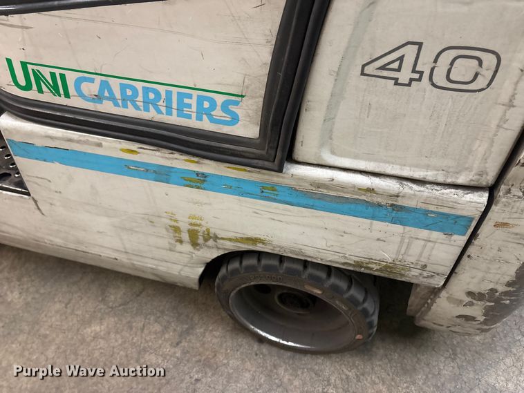 image for item ET8650 2016 UniCarriers CFS40 forklift