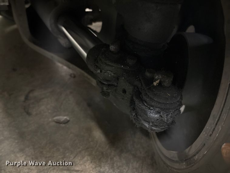 image for item ET8650 2016 UniCarriers CFS40 forklift