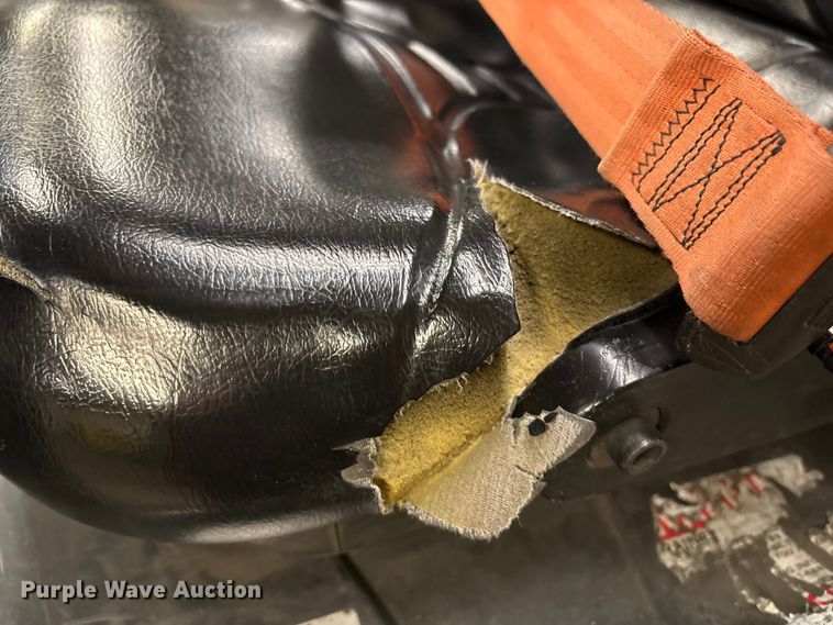 image for item ET8650 2016 UniCarriers CFS40 forklift