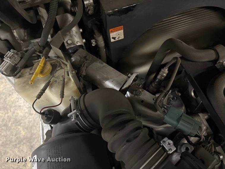 image for item ET8650 2016 UniCarriers CFS40 forklift