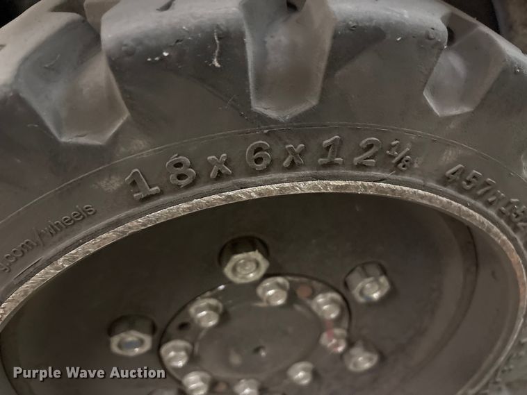 image for item ET8650 2016 UniCarriers CFS40 forklift