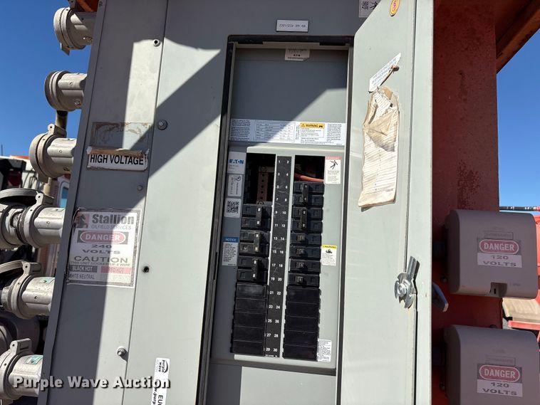 image for item EU0231 2014 Eaton transformer