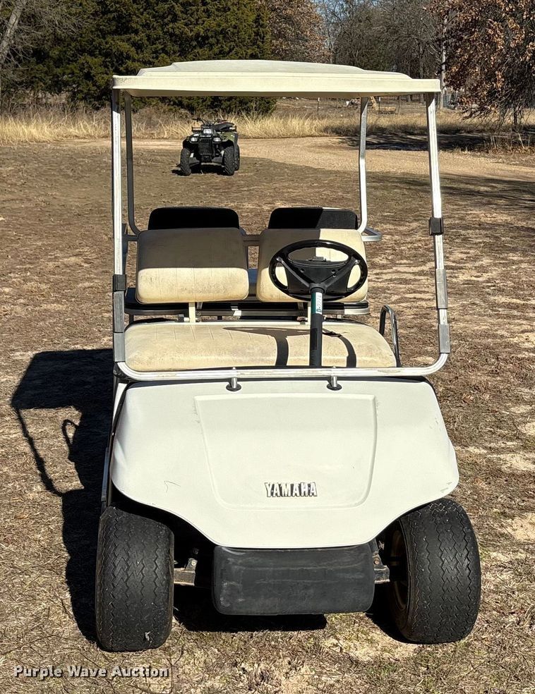 image for item EU0282 Yamaha golf cart