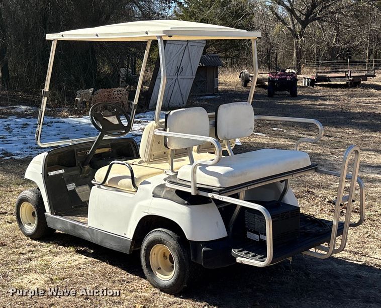 image for item EU0282 Yamaha golf cart