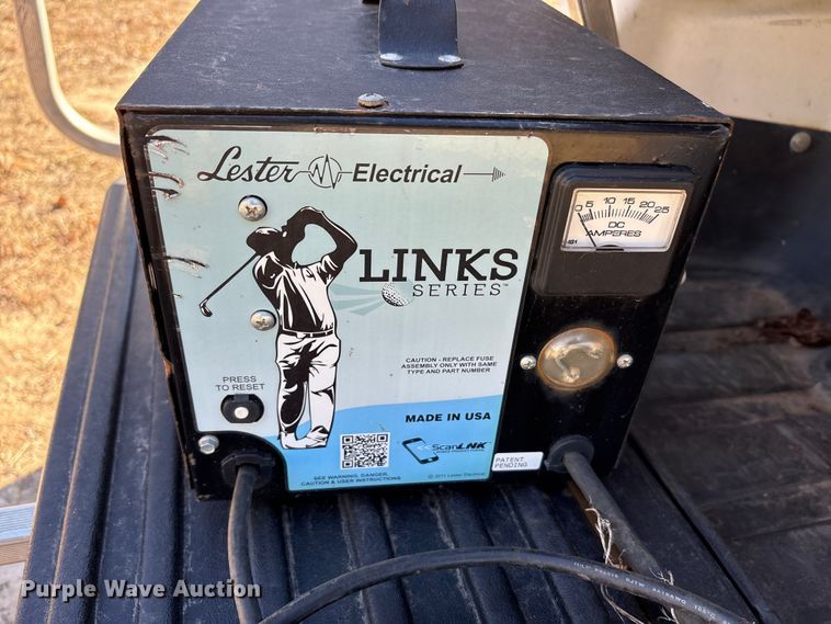 image for item EU0282 Yamaha golf cart