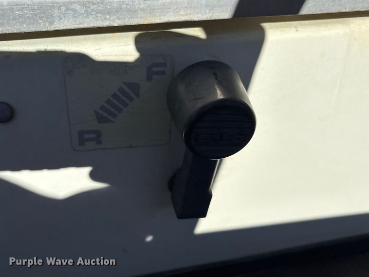 image for item EU0282 Yamaha golf cart