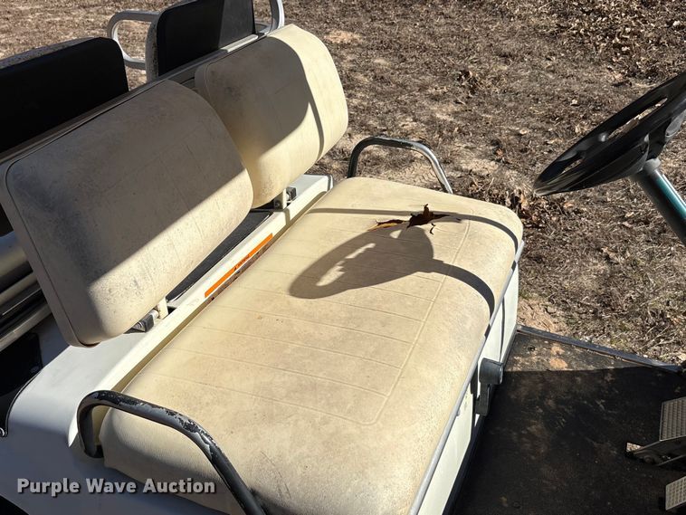 image for item EU0282 Yamaha golf cart