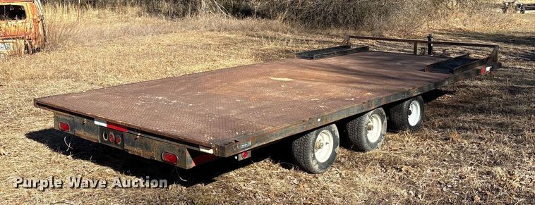 image for item EU0283 1998 JDI Trailers equipment trailer