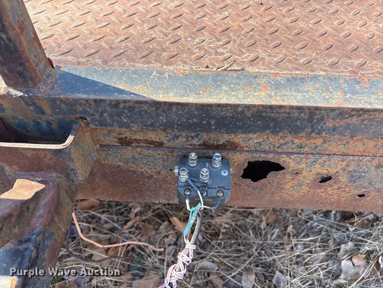 image for item EU0283 1998 JDI Trailers equipment trailer