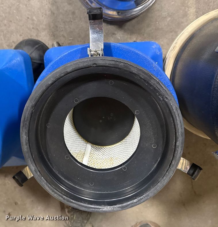 image for item EU4031 (6) air operated HEPA vacuums 