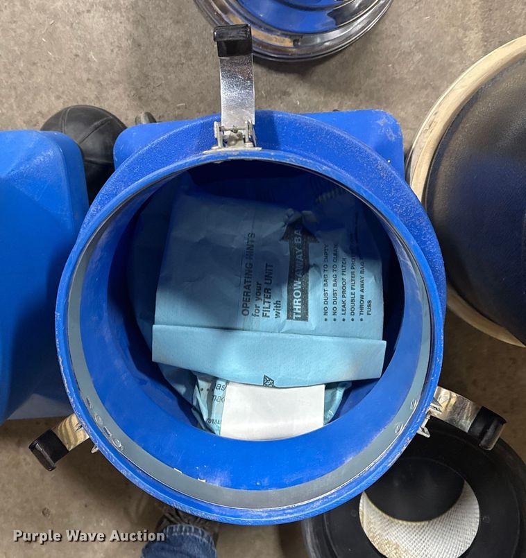 image for item EU4031 (6) air operated HEPA vacuums 