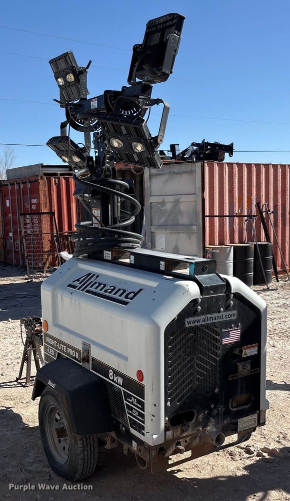 image for item EU4759 2018 Allmand Bros Inc Night Light Pro 2 V light plant