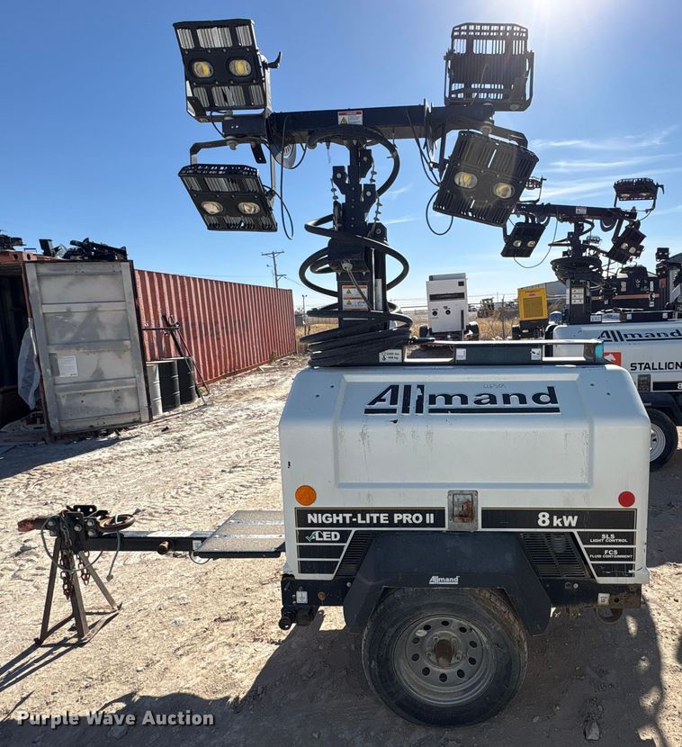 image for item EU4759 2018 Allmand Bros Inc Night Light Pro 2 V light plant