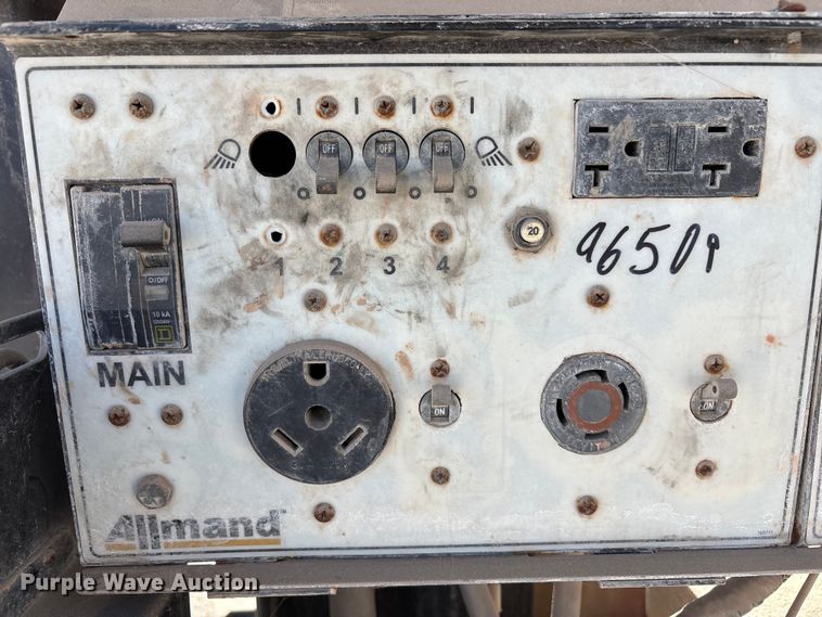 image for item EU4759 2018 Allmand Bros Inc Night Light Pro 2 V light plant