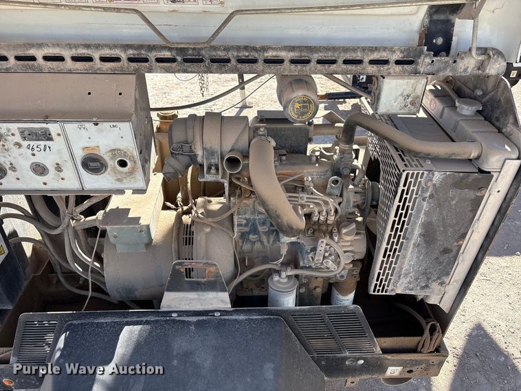 image for item EU4759 2018 Allmand Bros Inc Night Light Pro 2 V light plant