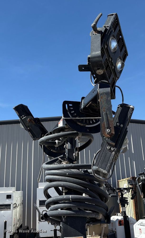 image for item EU4761 2018 Allmand Bros Inc Night Light Pro 2 V light plant