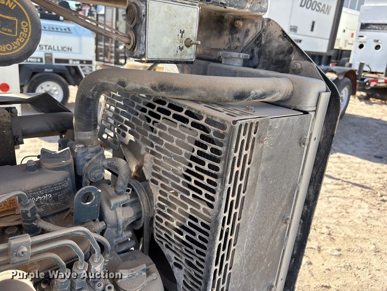 image for item EU4761 2018 Allmand Bros Inc Night Light Pro 2 V light plant