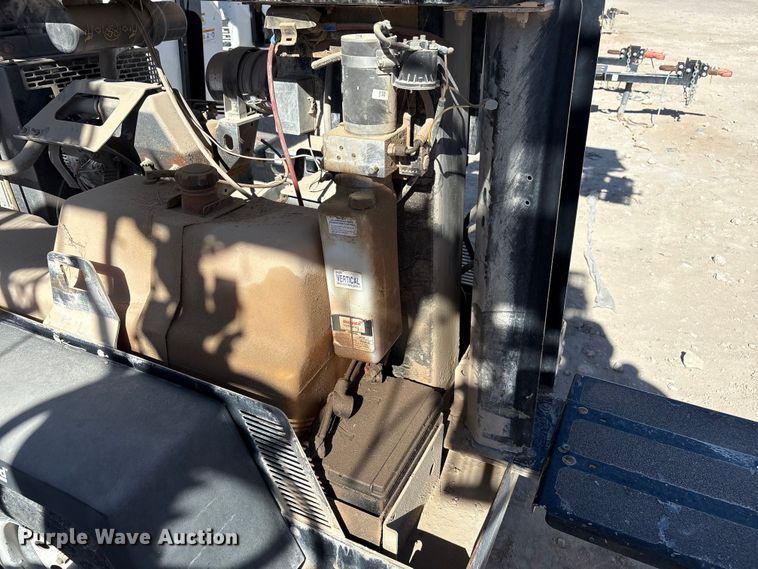 image for item EU4761 2018 Allmand Bros Inc Night Light Pro 2 V light plant